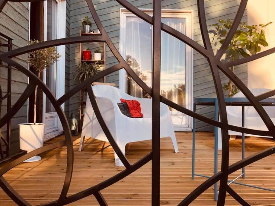 Entre Ventoux Et Luberon, Appartement Dans Maison. Malemort-du-Comtat 外观 照片
