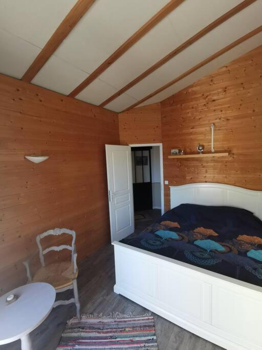 Entre Ventoux Et Luberon, Appartement Dans Maison. Malemort-du-Comtat 外观 照片