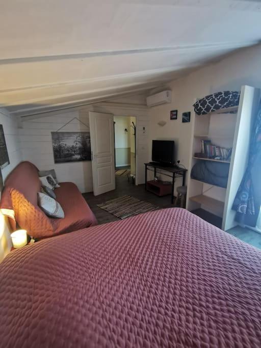 Entre Ventoux Et Luberon, Appartement Dans Maison. Malemort-du-Comtat 外观 照片