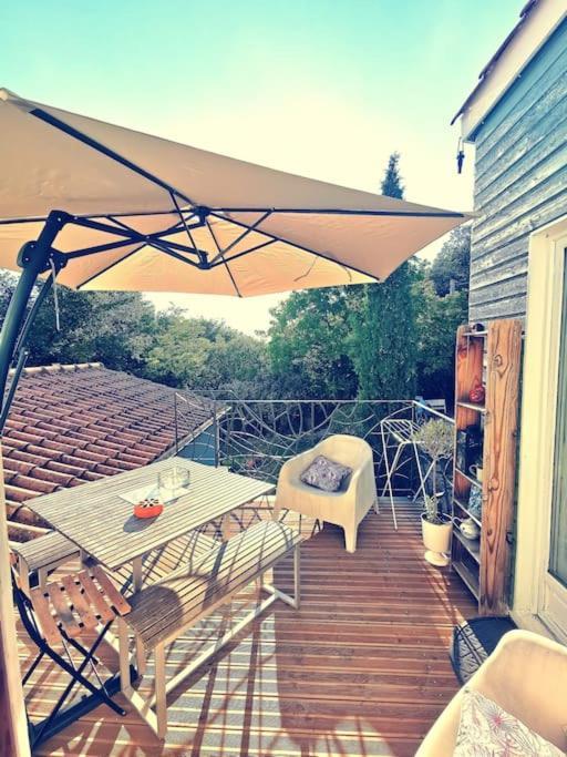 Entre Ventoux Et Luberon, Appartement Dans Maison. Malemort-du-Comtat 外观 照片